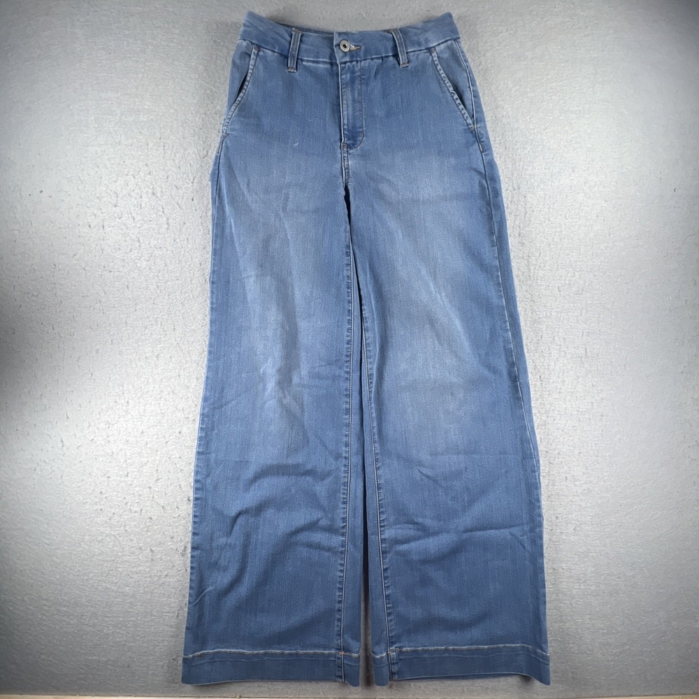 BCBG Generation Trouser Jeans High Rise Wide Leg Size 5/27 Denim Blue Chic Soft